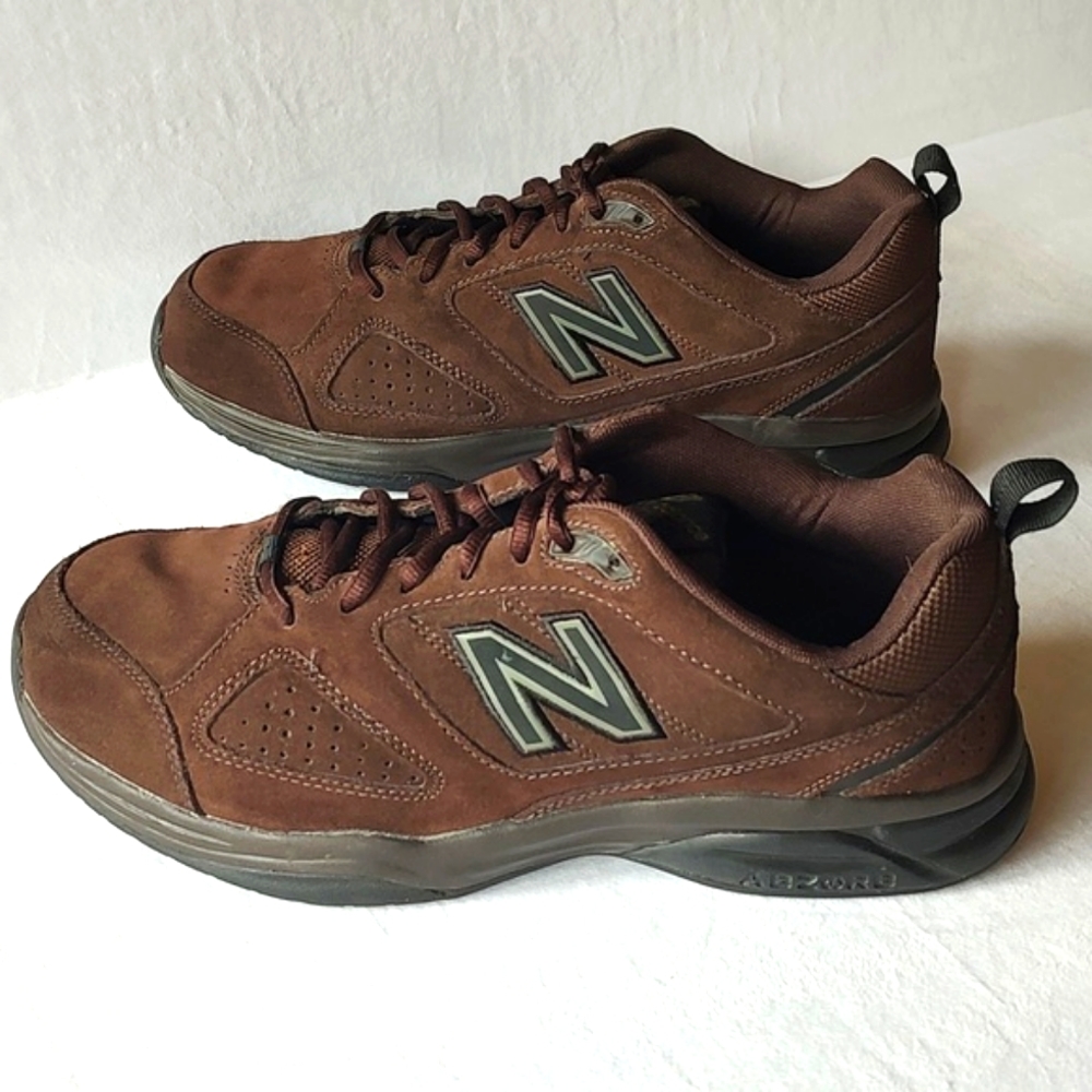 New Balance Men's 624 Size 10.5 E